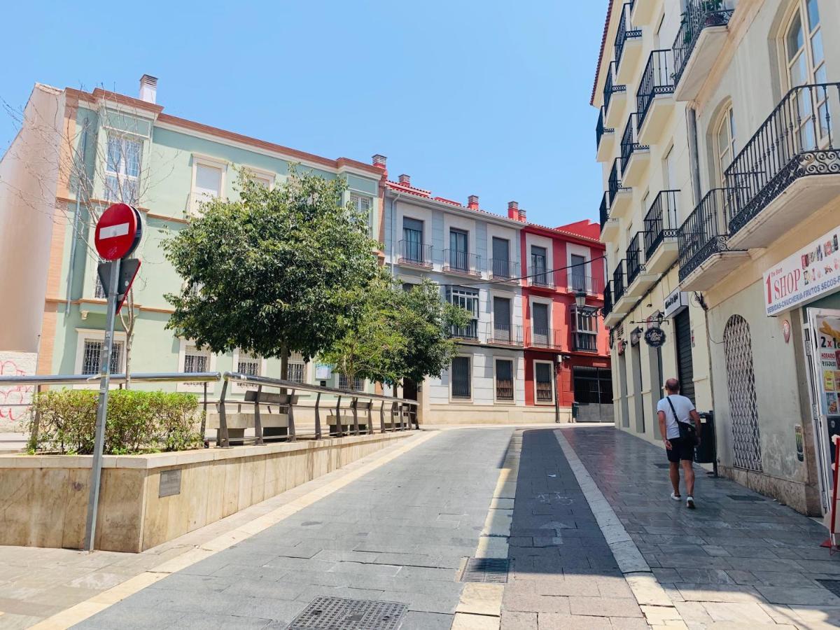 Homely Málaga Parras con terraza Exterior foto