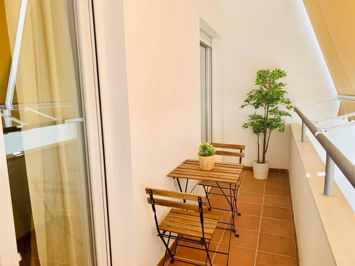 Homely Málaga Parras con terraza Exterior foto